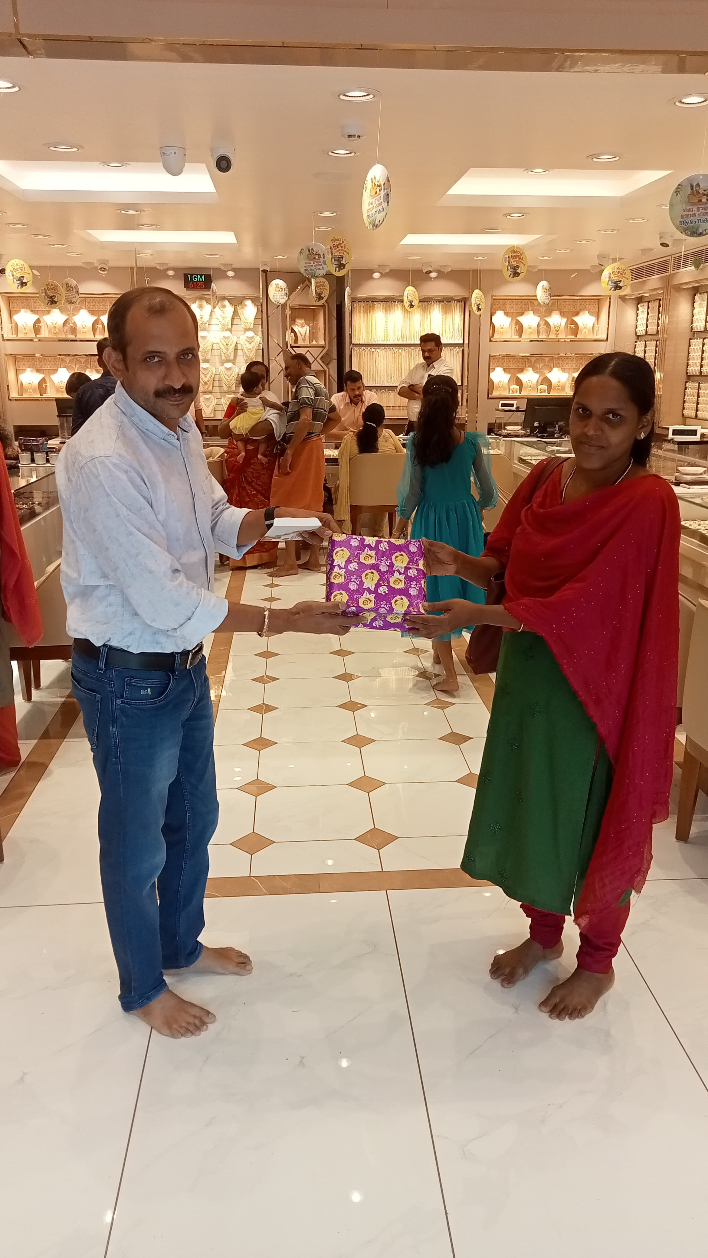 Navarathna Gold and Diamonds Jewellery