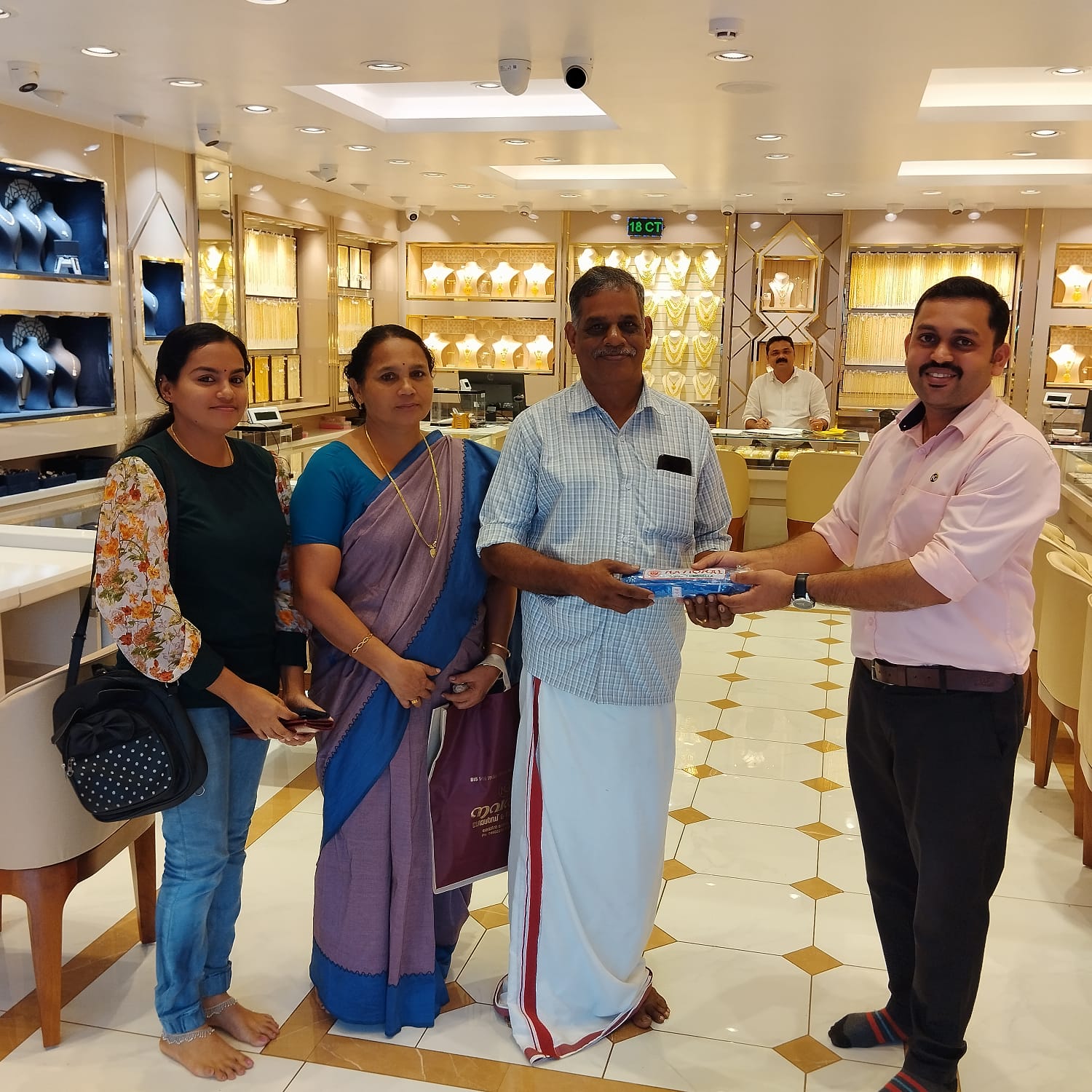 Navarathna Gold and Diamonds Jewellery