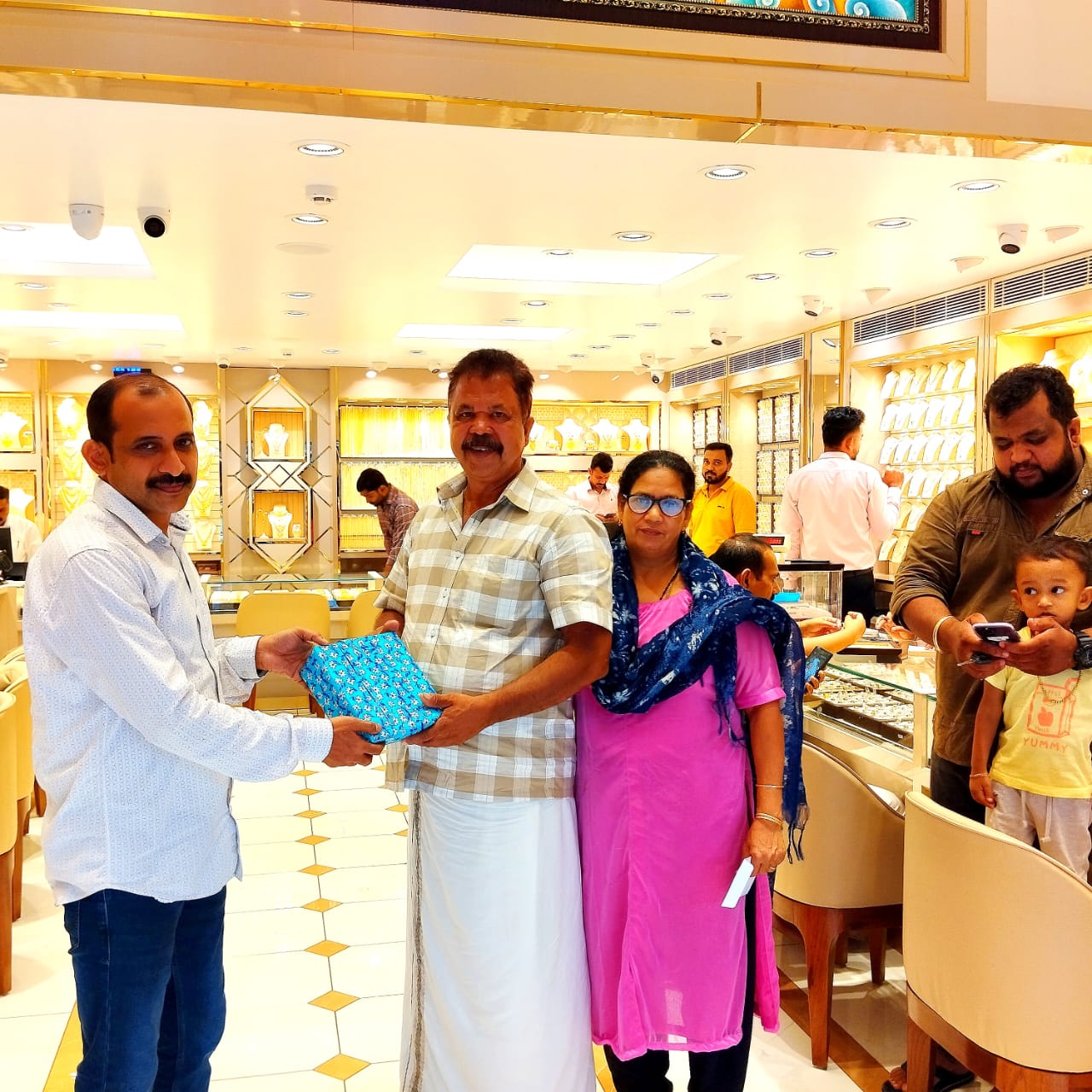 Navarathna Gold and Diamonds Jewellery